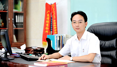 朱荣业执行总裁被评为“广东省2011创业先进个人”