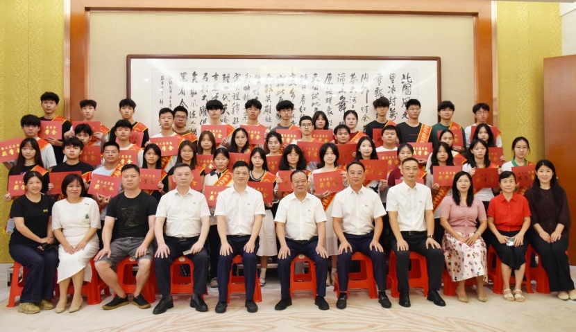 图片8.jpg